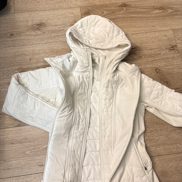 Lululemon Another Mime Women's White Quilted Jacket - Picture 4 of 9